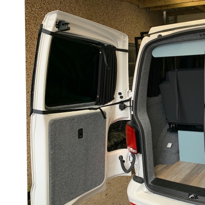 T5 and T6 Barn Door Thermal Rear Screen Covers