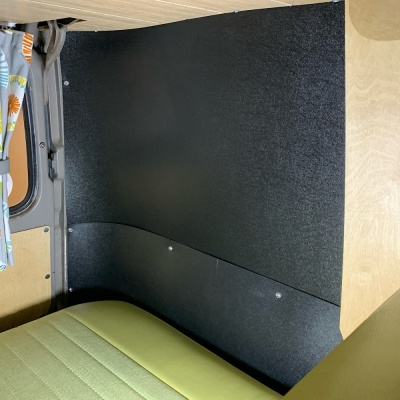 Split Screen Rear Interior Corner Panels